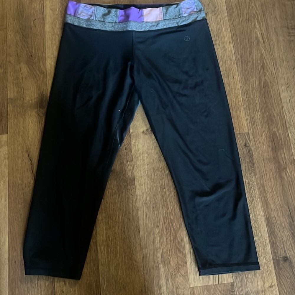VOGO Cropped Leggings